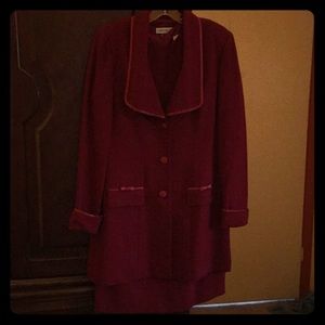 Ladies two dress suit
